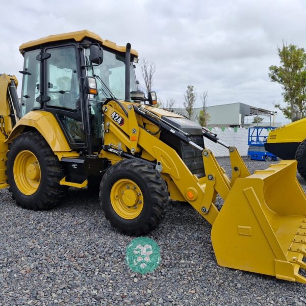 Second Imagen de 2024 CATERPILLAR 424 (NUEVA)