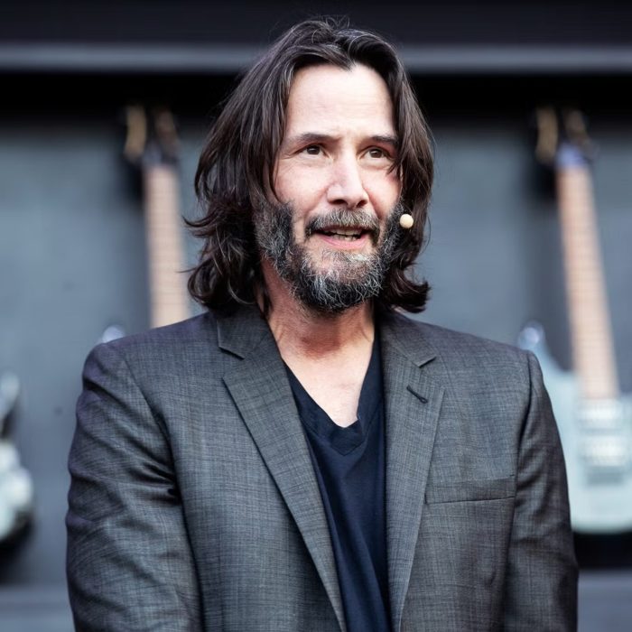 ¿El bajo nunca se escucha? “Sostén el mío”, dice John Wick